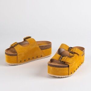 Anthropologie Intentionally Blank Cooper-2 Suede Platform Sandal